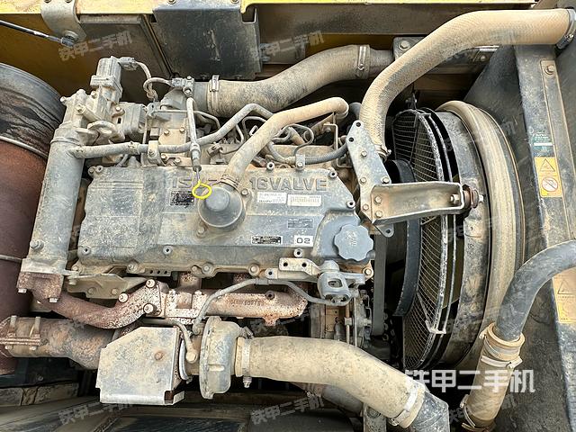 发动机整体俯视（整机外观）