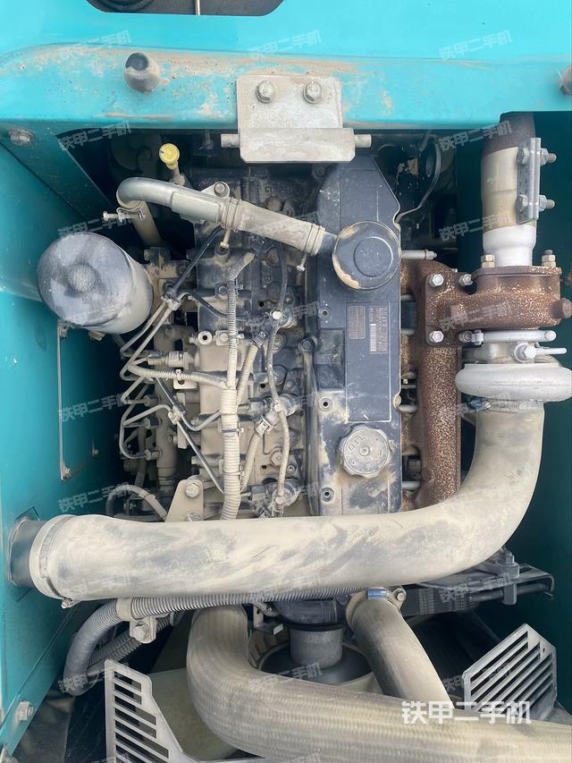 发动机整体俯视（整机外观）