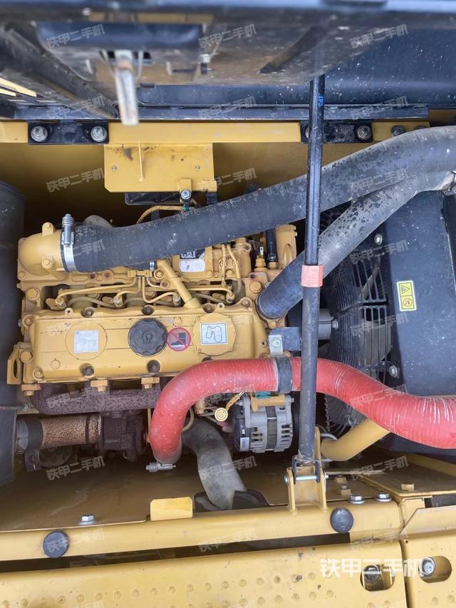 发动机整体俯视（整机外观）