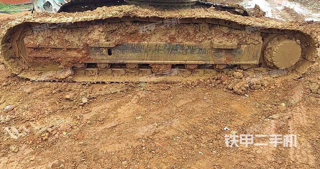 单侧履带整体（整机外观）