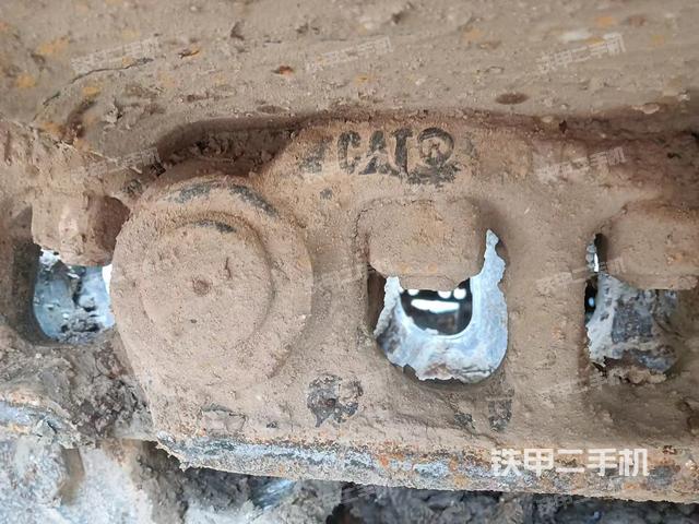 单侧履带整体（整机外观）