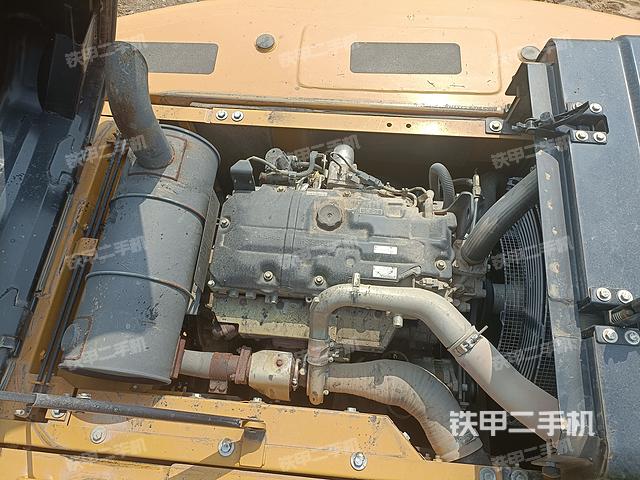 发动机整体俯视（整机外观）