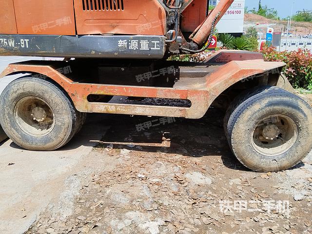 单侧履带整体（整机外观）