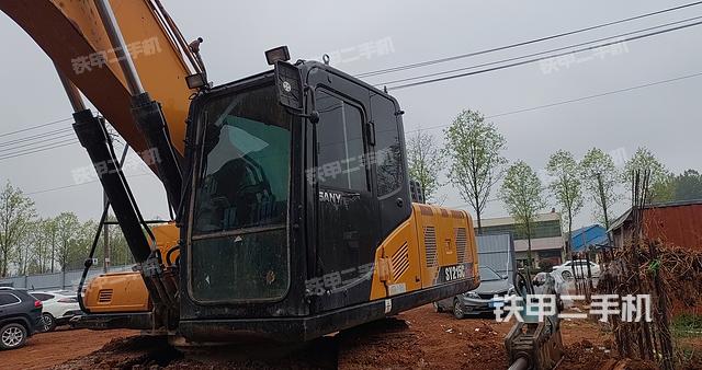 驾驶室整体（整机外观）