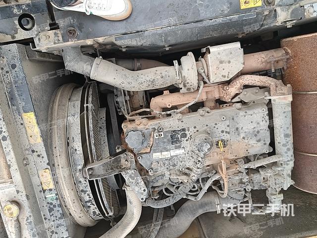 发动机整体俯视（整机外观）