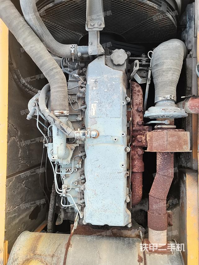 发动机整体俯视（整机外观）