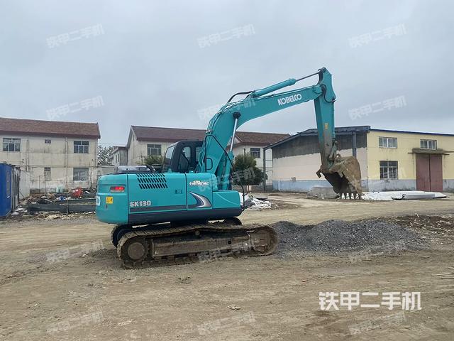 整机右后45°（整机外观）