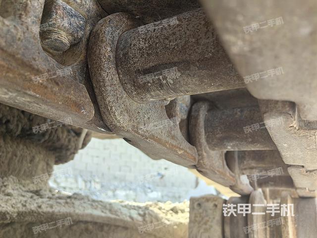 单侧履带整体（整机外观）