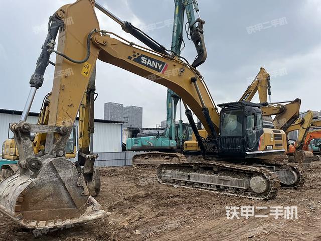 三一重工SY375H挖掘机
