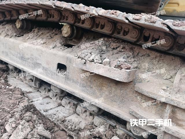 单侧履带整体（整机外观）