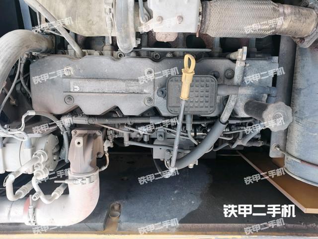 发动机整体俯视（整机外观）