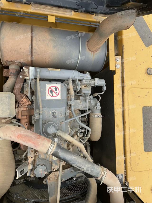 发动机整体俯视（整机外观）