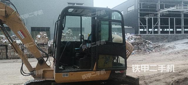 驾驶室整体（整机外观）