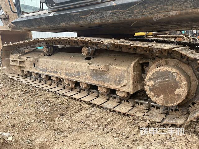 单侧履带整体（整机外观）