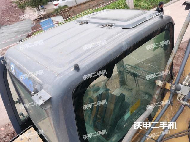 驾驶室顶部（整机外观）