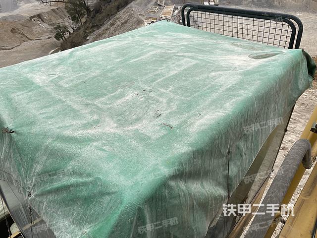 驾驶室顶部（整机外观）