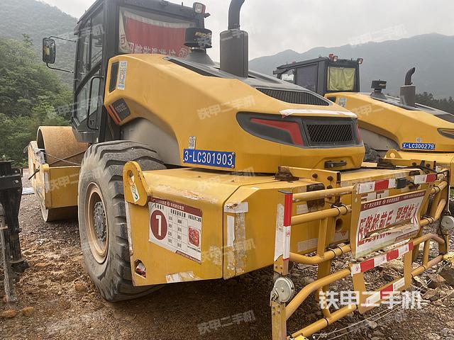 整机左侧（设备外观及核心部件）