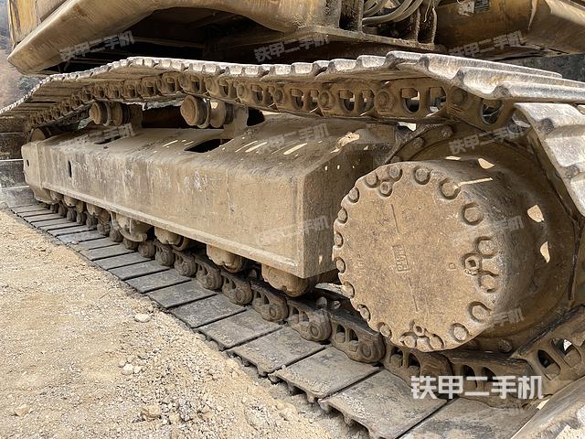 单侧履带整体（整机外观）