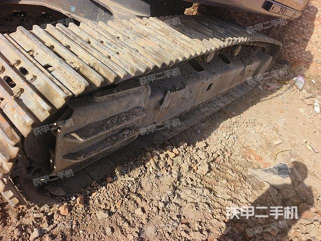 单侧履带整体（整机外观）