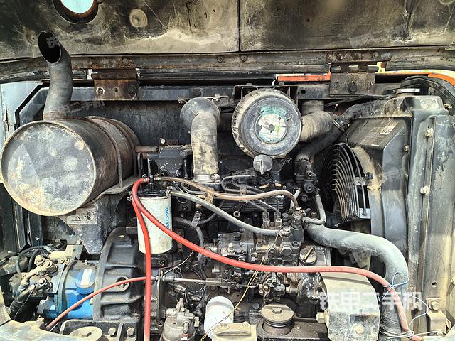 发动机整体俯视（整机外观）