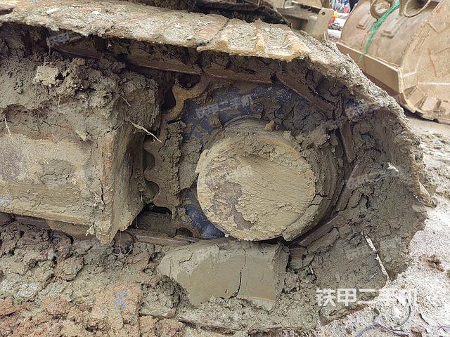 单侧履带整体（整机外观）