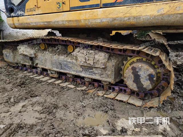 单侧履带整体（整机外观）