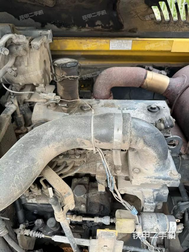 发动机整体俯视（整机外观）