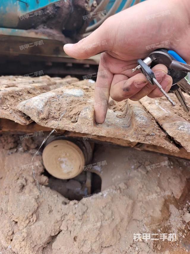 单侧履带整体（整机外观）