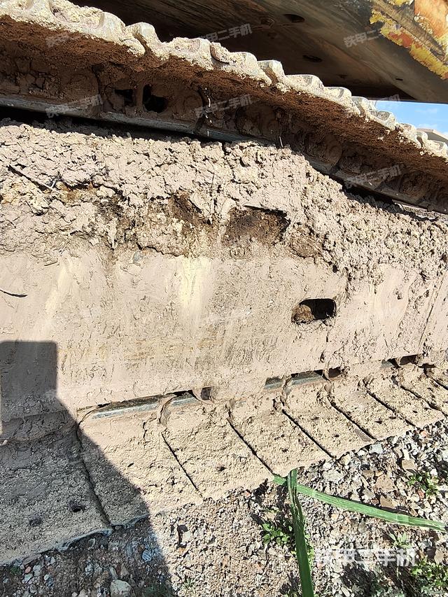 单侧履带整体（整机外观）