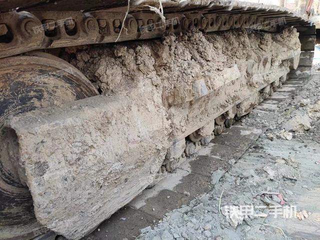 单侧履带整体（整机外观）