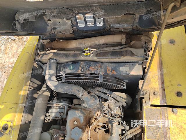 驾驶室整体（整机外观）