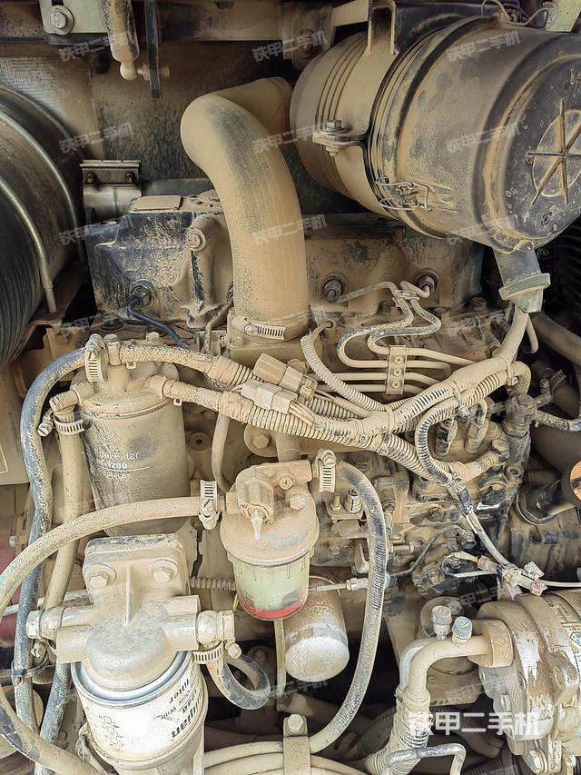 发动机整体俯视（整机外观）