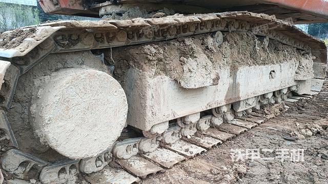 单侧履带整体（整机外观）