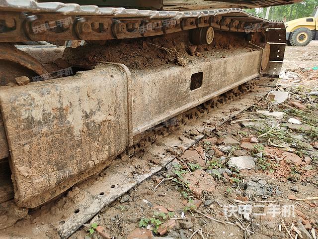 单侧履带整体（整机外观）