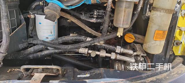 发动机整体俯视（整机外观）