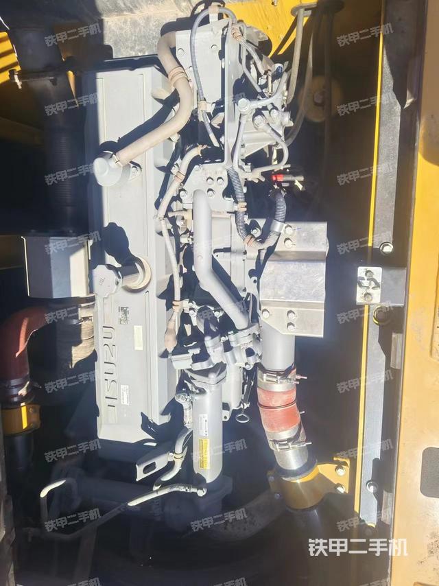 发动机整体俯视（整机外观）