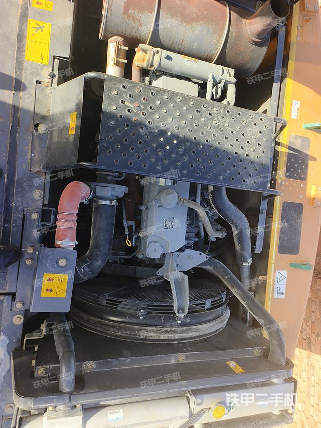 发动机整体俯视（整机外观）