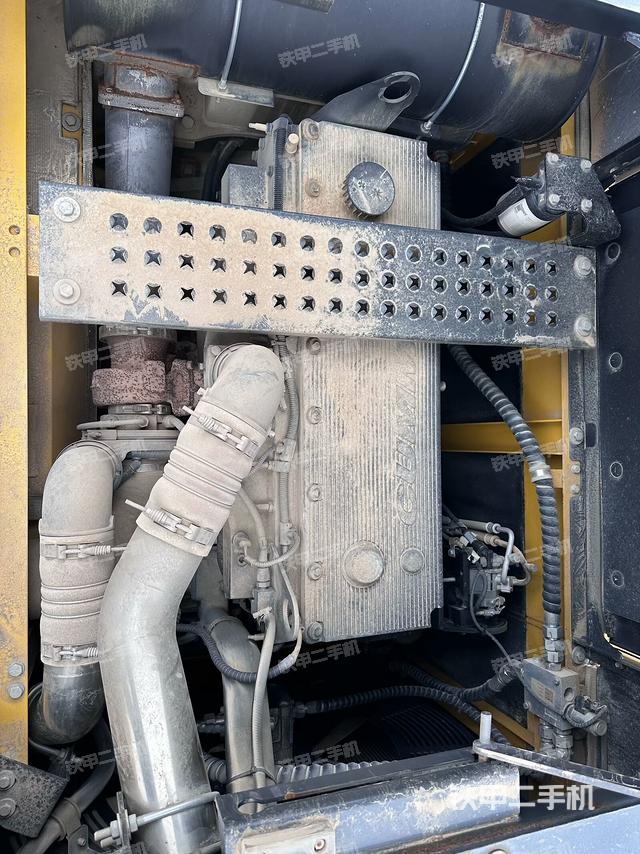 发动机整体俯视（整机外观）