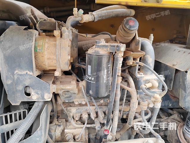 发动机整体俯视（整机外观）