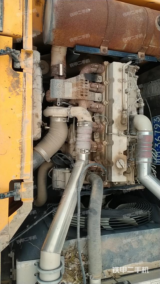 发动机整体俯视（整机外观）