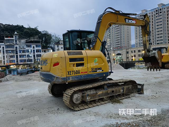 整机右后45°（整机外观）