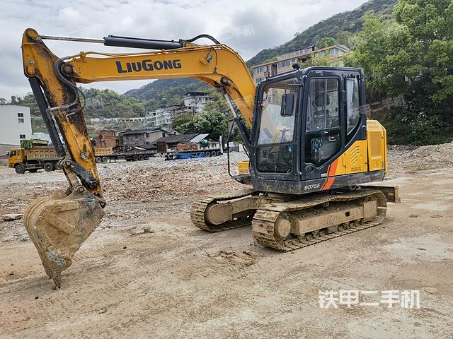柳工CLG9075E挖掘機(jī)