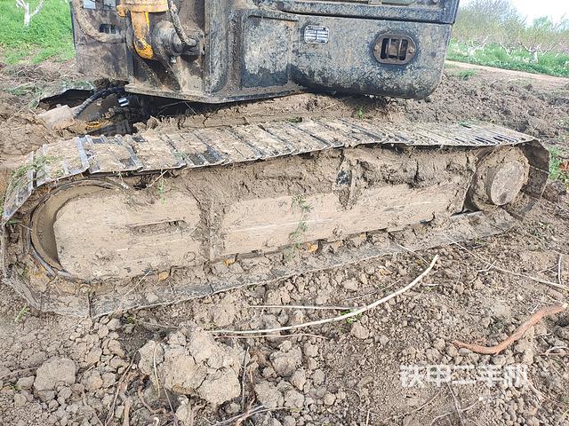 单侧履带整体（整机外观）