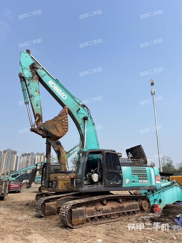 神钢SK350LC-10挖掘机