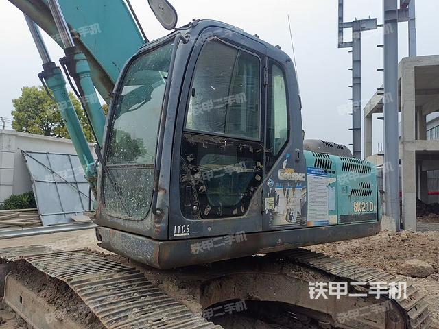 驾驶室整体（整机外观）