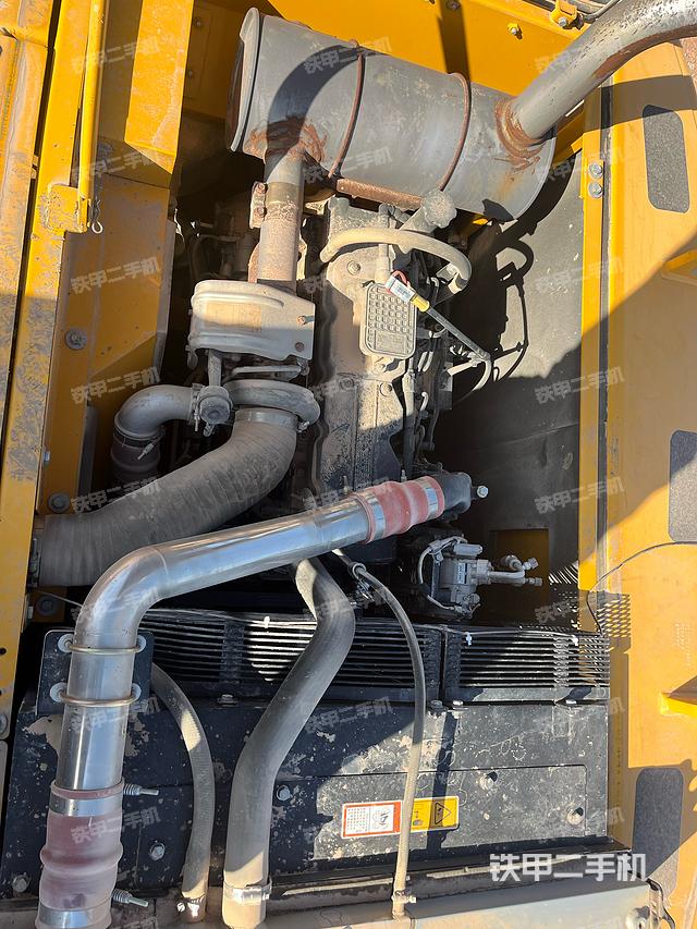 发动机整体俯视（整机外观）