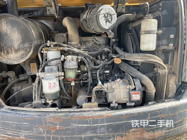 发动机整体俯视（整机外观）