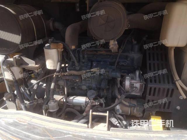 发动机整体俯视（整机外观）