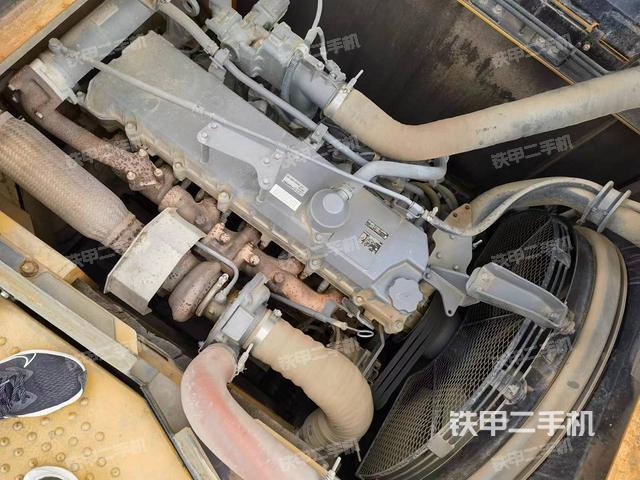 发动机整体俯视（整机外观）