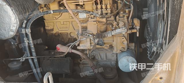 发动机整体俯视（整机外观）